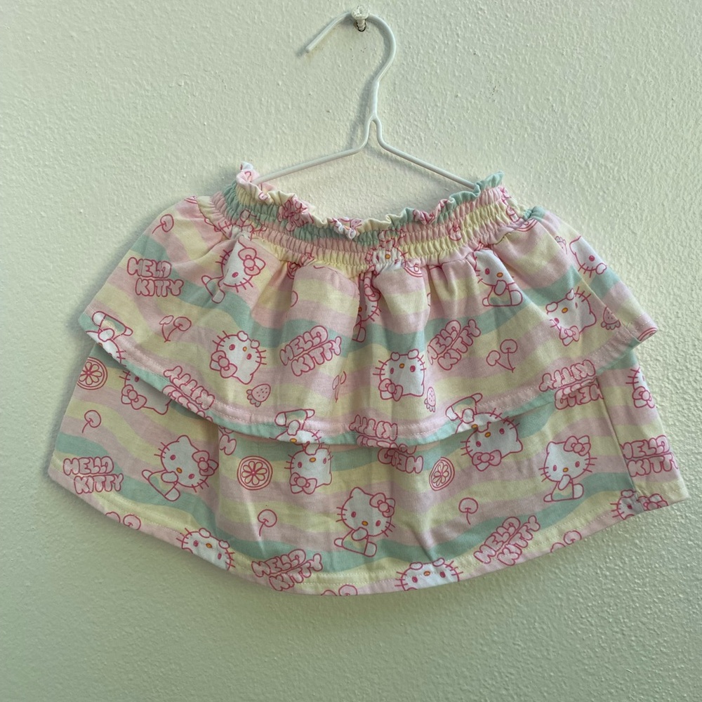 BUNDLE only! -- Hello Kitty • ruffle skirt